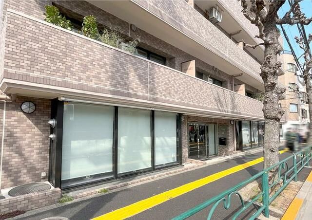 Setagaya Commercial Office & 12 Parking Spaces for Sale - 533 sqm - Thumbnail 2