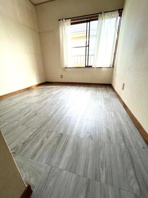 Used 4LDK House for Sale in Oami Shirasato, Chiba - 100.40 sqm - Thumbnail 2