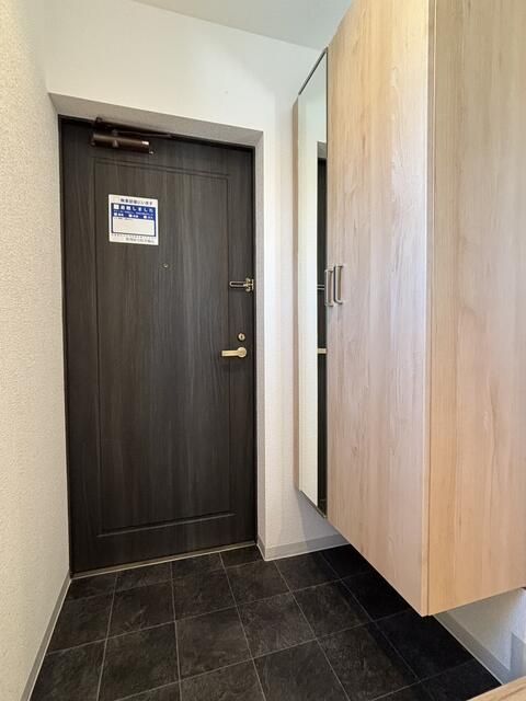 2LDK Apartment for Sale in Chuo-ku, Sapporo – 64.82m² - Thumbnail 2