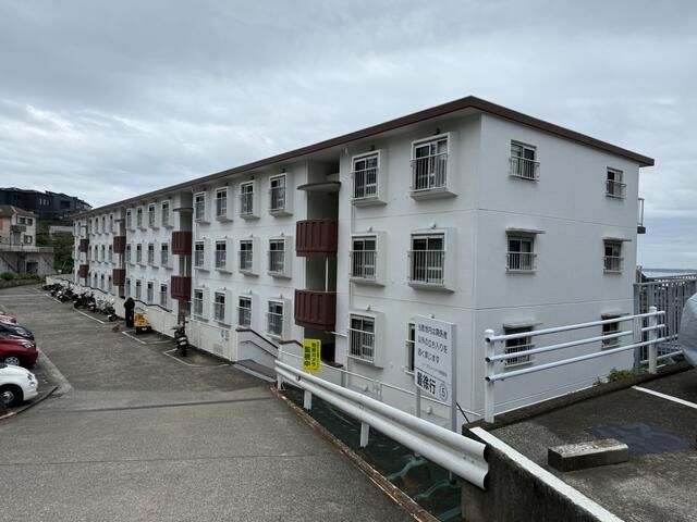 2LDK Condominium for Sale in Yokosuka, Kanagawa - Thumbnail 2