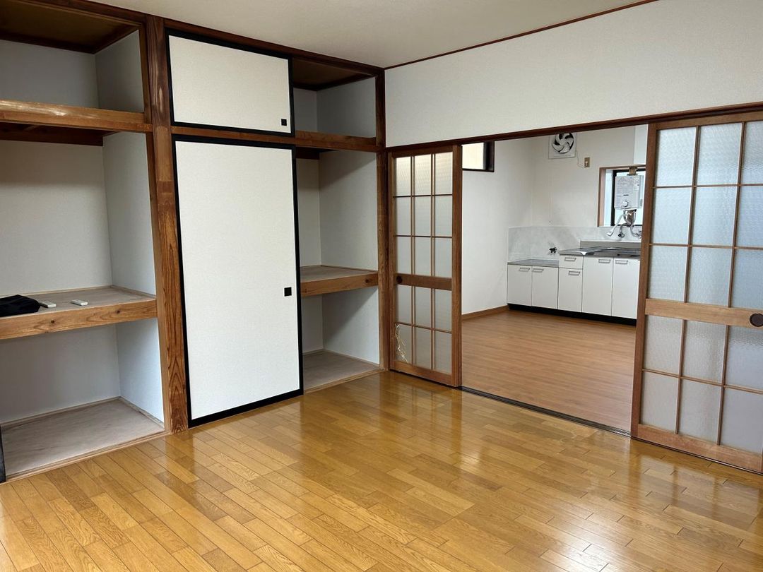 2DK Wooden House for Rent in Akita City, Akita - Thumbnail 4