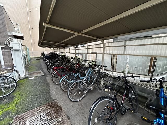 3DK Apartment for Rent in Saitama City, Minuma Ward - Thumbnail 2