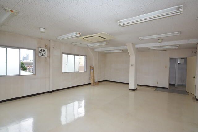 Commercial Space for Rent in Kisarazu, Chiba - Thumbnail 4