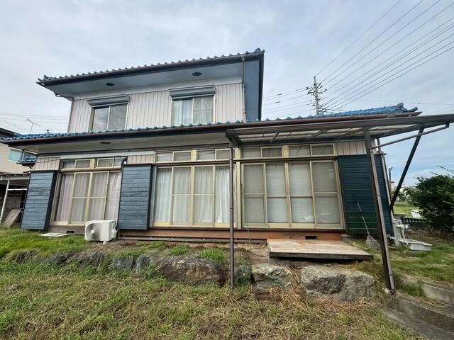Spacious 4DK Corner Lot House for Sale in Takasaki, Gunma - Thumbnail 3
