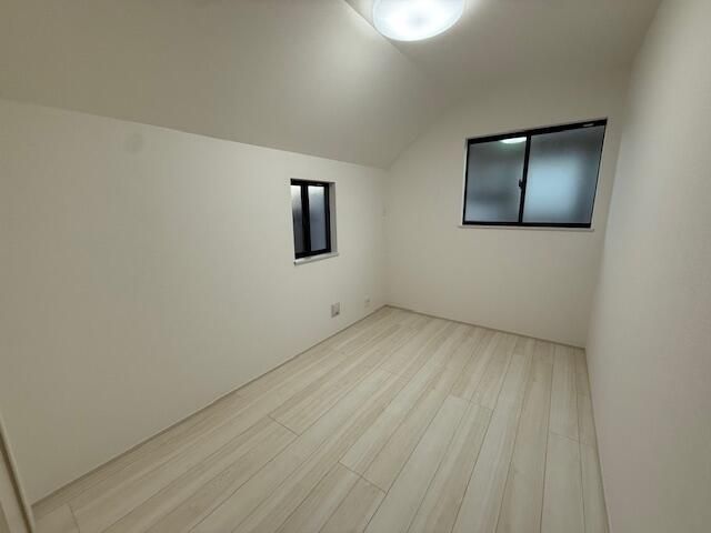 New 2025 3LDK House in Kobe Tarumi Ward with Parking - Thumbnail 4