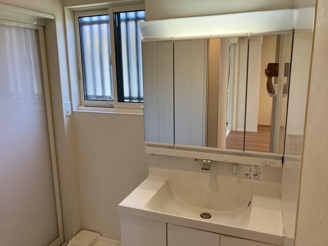 5LDK Detached House for Sale in Kiyotake, Miyazaki - Thumbnail 3