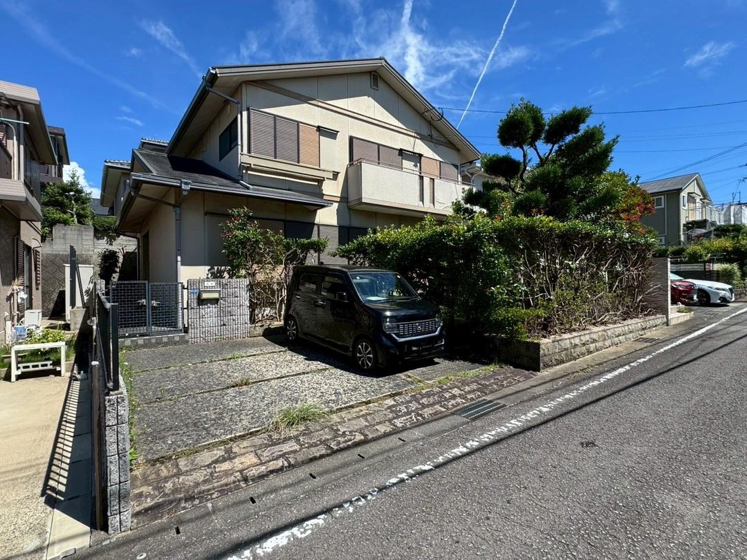 5LDK Detached House for Sale in Nagasaki City, Nagasaki - Thumbnail 2