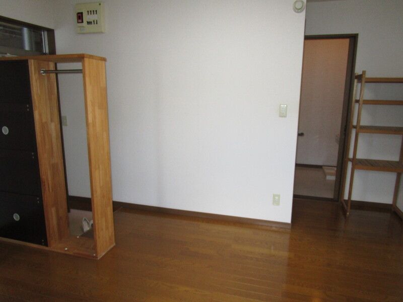2DK Apartment for Rent in Nagaoka, Niigata - 39.66m² - Thumbnail 4