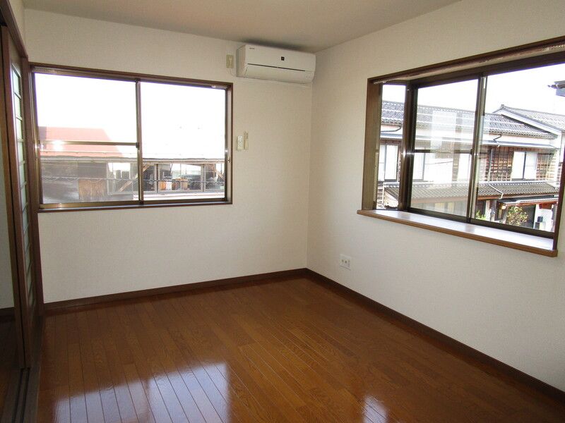 2DK Apartment for Rent in Nagaoka, Niigata - 39.66m² - Thumbnail 2