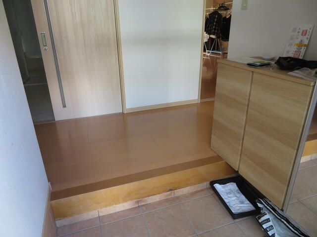 3LDK Single-Family Home in Fukui City with Parking for 3 Cars - Thumbnail 4