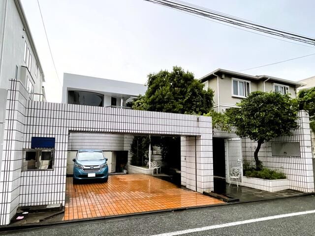Commercial Property for Sale in Setagaya, Tokyo - 684 sqm - Thumbnail 2