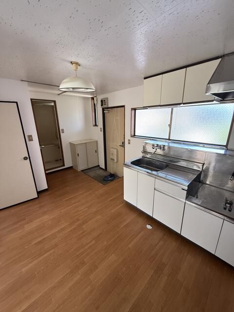 2DK Apartment for Rent in Kamagaya, Chiba - 34 sqm - Thumbnail 3