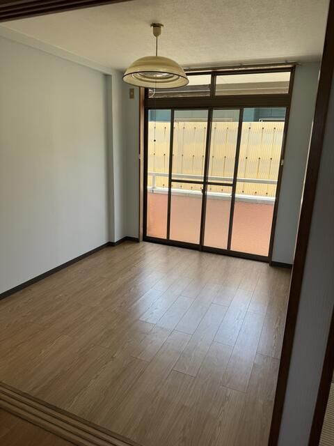 2DK Apartment for Rent in Kamagaya, Chiba - 34 sqm - Thumbnail 2