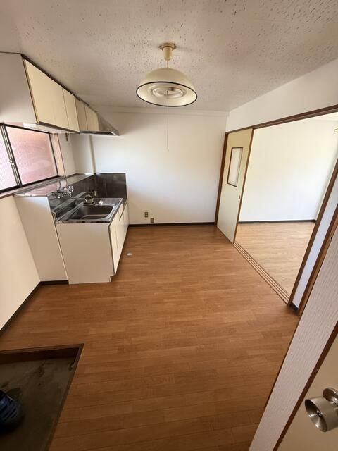 2DK Apartment for Rent in Kamagaya, Chiba - 34 sqm - Thumbnail 4