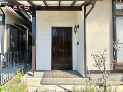 Used Detached House 5DK in Utsunomiya City, Tochigi — Front_door, Utsunomiya, Tochigi