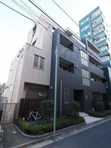 1K Apartment for Rent near Meguro Station, Shinagawa, Tokyo - Thumbnail 2
