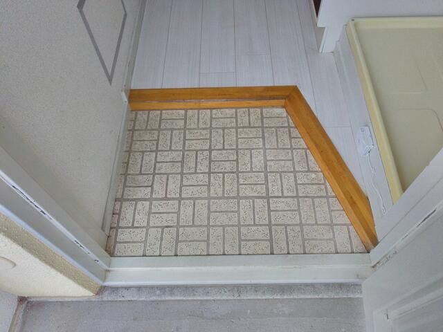 1K Apartment for Rent in Quiet Atsugi, Kanagawa - Thumbnail 2
