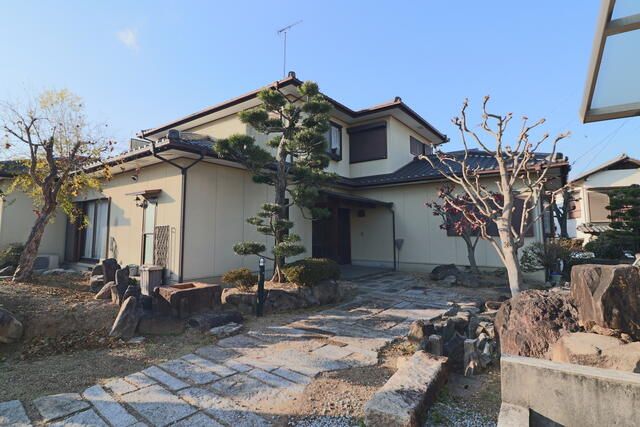 9SLDK House for Sale in Ayagawa, Kagawa - 794 sqm Land - Main Image