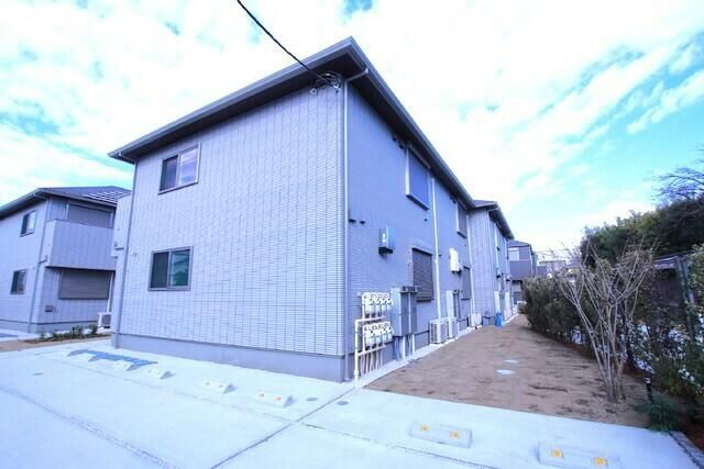 New 1LDK Apartment for Rent in Akishima, Tokyo - Thumbnail 2