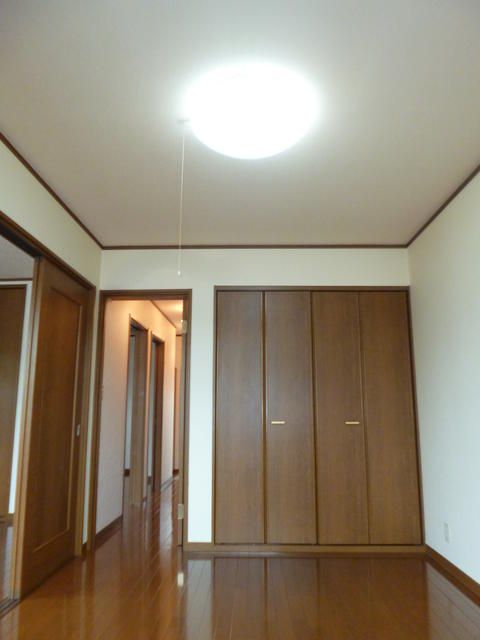 2K Apartment Near Shiogama Station in Miyagi - Thumbnail 2