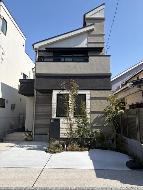 Newly Built 3LDK House in Suginami, Tokyo – 105.79 sqm - Thumbnail 2