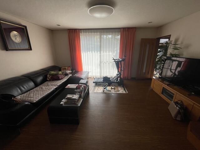 1974 6SLDK House for Sale in Sanda, Hyogo with Large Garden - Thumbnail 2