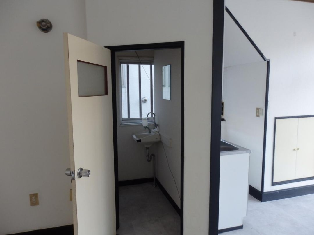 Commercial Space for Rent in Aomori City with Free Parking - Thumbnail 3