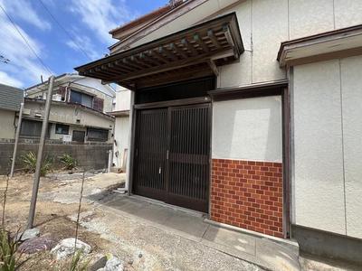5DK Detached House for Sale in Choshi, Chiba - 52.17 sqm — Front_door, Choshi, Chiba