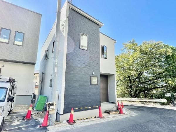 New 4LDK House in Hiroshima Iguchi Suzugadai - November 2025 Completion - Thumbnail 4