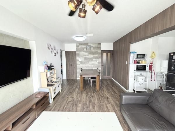 3LDK Apartment for Sale in Aoba Ward, Yokohama - Thumbnail 2