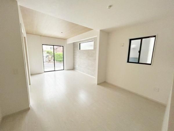 New 4LDK Detached House in Ōbu, Aichi | 2025 Build - Thumbnail 2