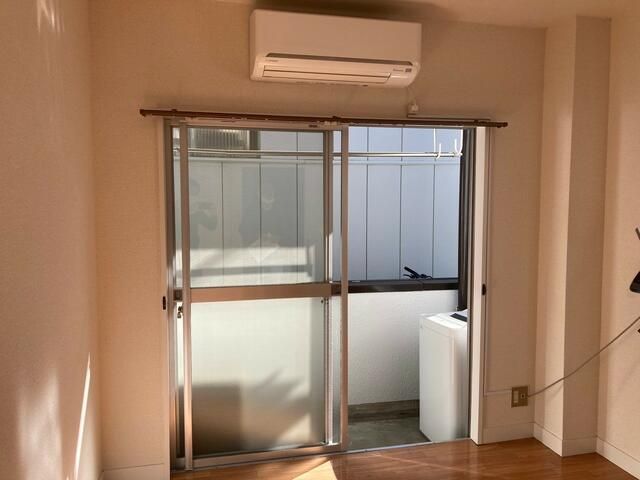 1K Apartment for Rent in Tsuru, Yamanashi - 19.44 sqm - Thumbnail 3