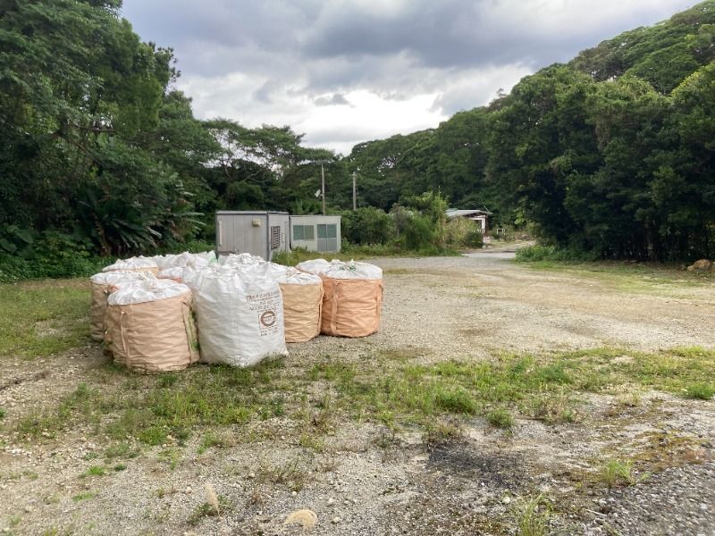 2533 sqm Land for Sale in Motobu, Okinawa - Industrial Potential - Thumbnail 3