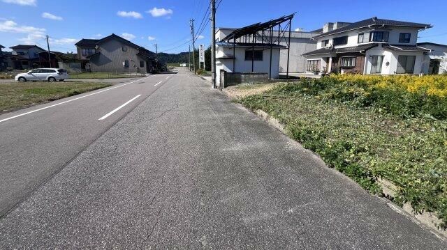 Land for Sale in Takaoka, Toyama - 231.33 sqm Vacant Plot - Thumbnail 3