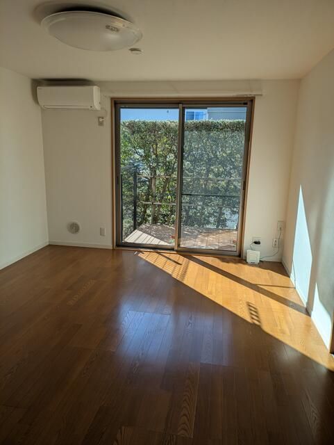 La Foret Musashino A Terrace House for Rent in Musashino, Tokyo - Thumbnail 3