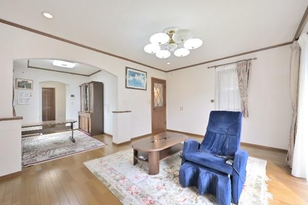 4LDK Detached House for Sale in Koshigaya, Saitama - Thumbnail 3