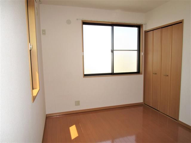 2LDK Apartment for Rent in Osaki City, Miyagi - Thumbnail 4