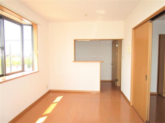 2LDK Apartment for Rent in Osaki City, Miyagi - Thumbnail 2
