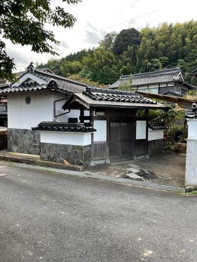 【Real Estate Japan】Property details: Kamogawachi, Kurayoshi City, Tottori Prefecture / Property information: Used detached house — Image 1, Kurayoshi, Tottori