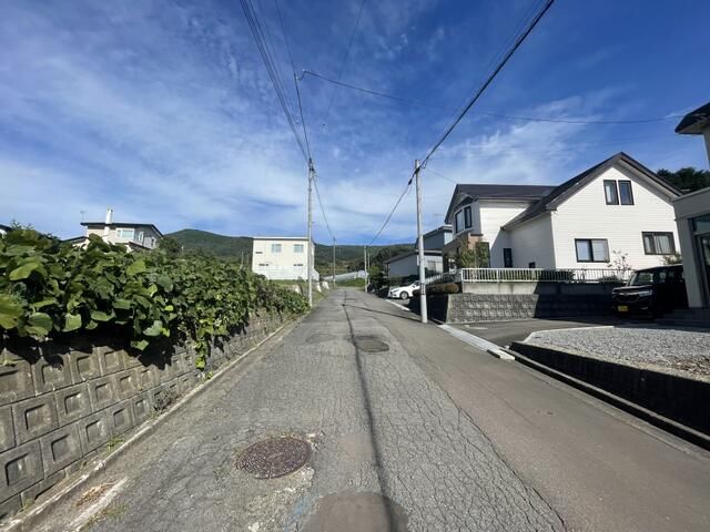 210 sqm Residential Land for Sale in Nanae Town, Hokkaido - Thumbnail 2