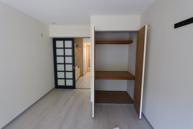1K Apartment for Rent in Taihaku Ward, Sendai, Miyagi - Thumbnail 3