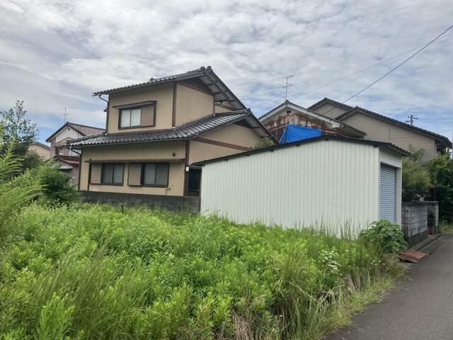 5LDK Detached House with Large Garden in Fukui City, Fukui - Thumbnail 2