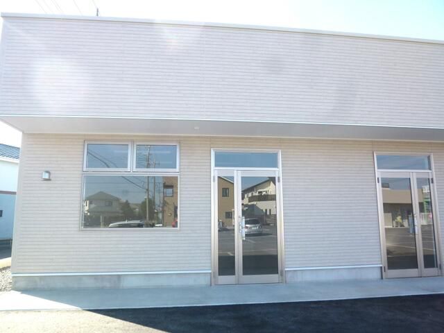 New 2025 Office for Rent in Ushiku, Ibaraki - 43.06 sqm - Thumbnail 2