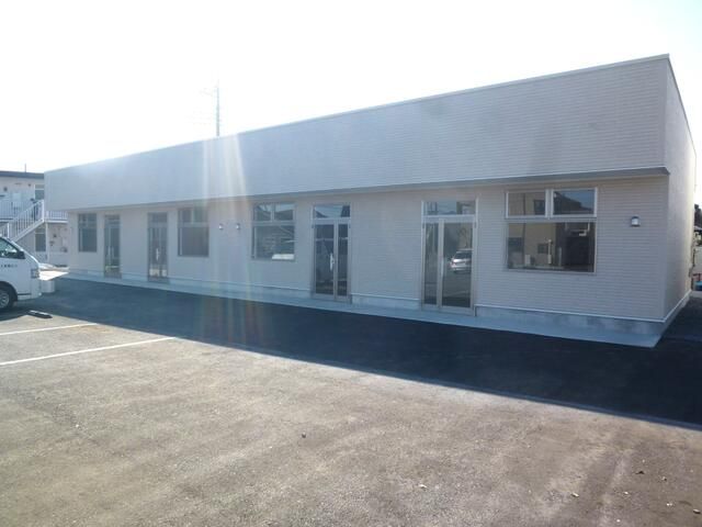 New 2025 Office for Rent in Ushiku, Ibaraki - 43.06 sqm - Thumbnail 3
