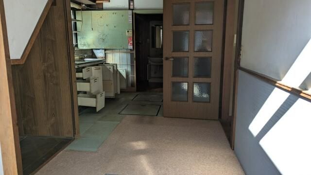 1962 5DK Wooden House for Sale in Sanjo, Niigata - 85.38 sqm - Thumbnail 2