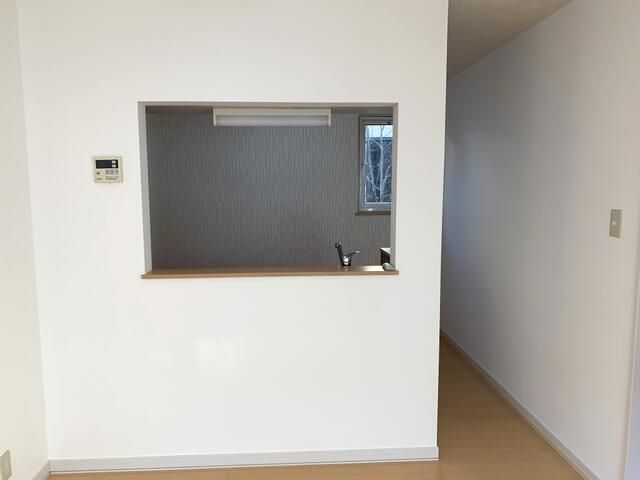 2LDK Apartment for Rent in Takikawa, Hokkaido - Thumbnail 4