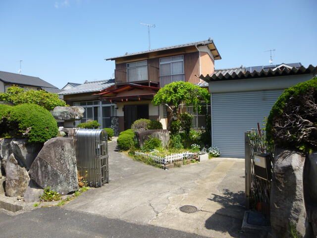 7DK House for Sale in Nakatsu, Oita - 150.91 sqm on 353.79 sqm Land - Image 7