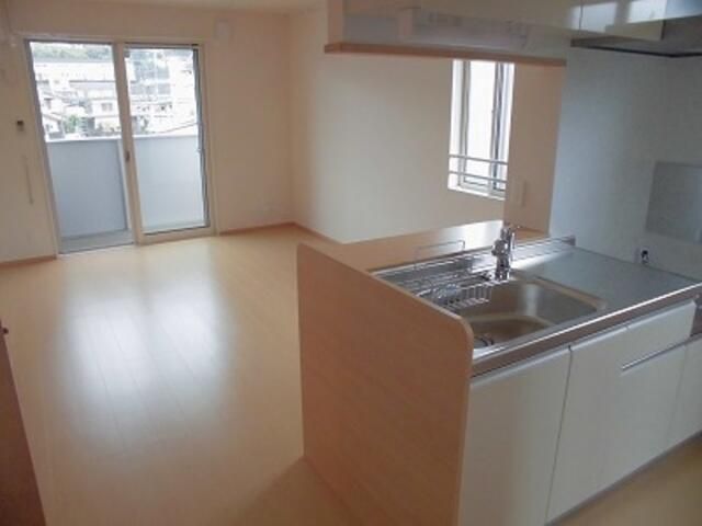 1LDK Apartment for Rent in Odawara, Kanagawa - Near Station - Thumbnail 3
