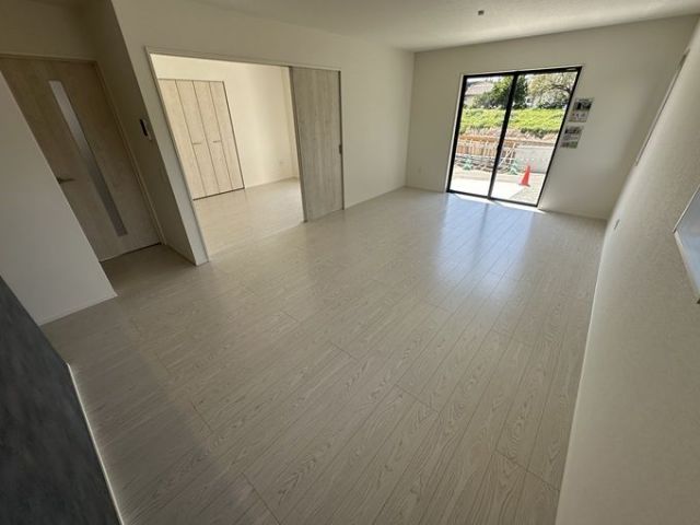New 4LDK House in Kurume, Fukuoka - 2025 Completion - Thumbnail 4
