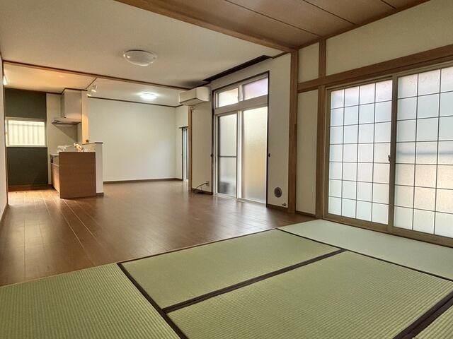 3LDK Detached House for Sale in Morioka, Iwate - 98.12 sqm - Thumbnail 3